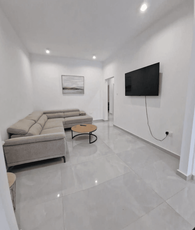3-bedroom apartment to rent: https://www.bazaraki.com/adv/5786973_3-bedroom-apartment-to-rent (www.bazaraki.com)