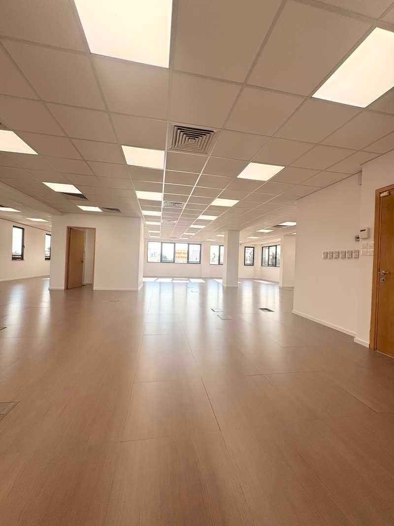 A whole floor office on athalassas avenue: https://www.bazaraki.com/adv/5797889_a-whole-floor-office-on-athalassas-avenue (www.bazaraki.com)