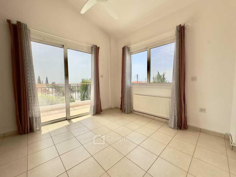 3-bedroom villa for sale: https://www.bazaraki.com/adv/5796311_3-bedroom-villa-for-sale (www.bazaraki.com)