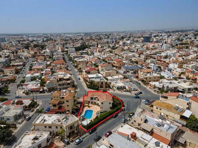 4-bedroom detached house for sale: https://www.bazaraki.com/adv/5799691_4-bedroom-detached-house-for-sale (www.bazaraki.com)