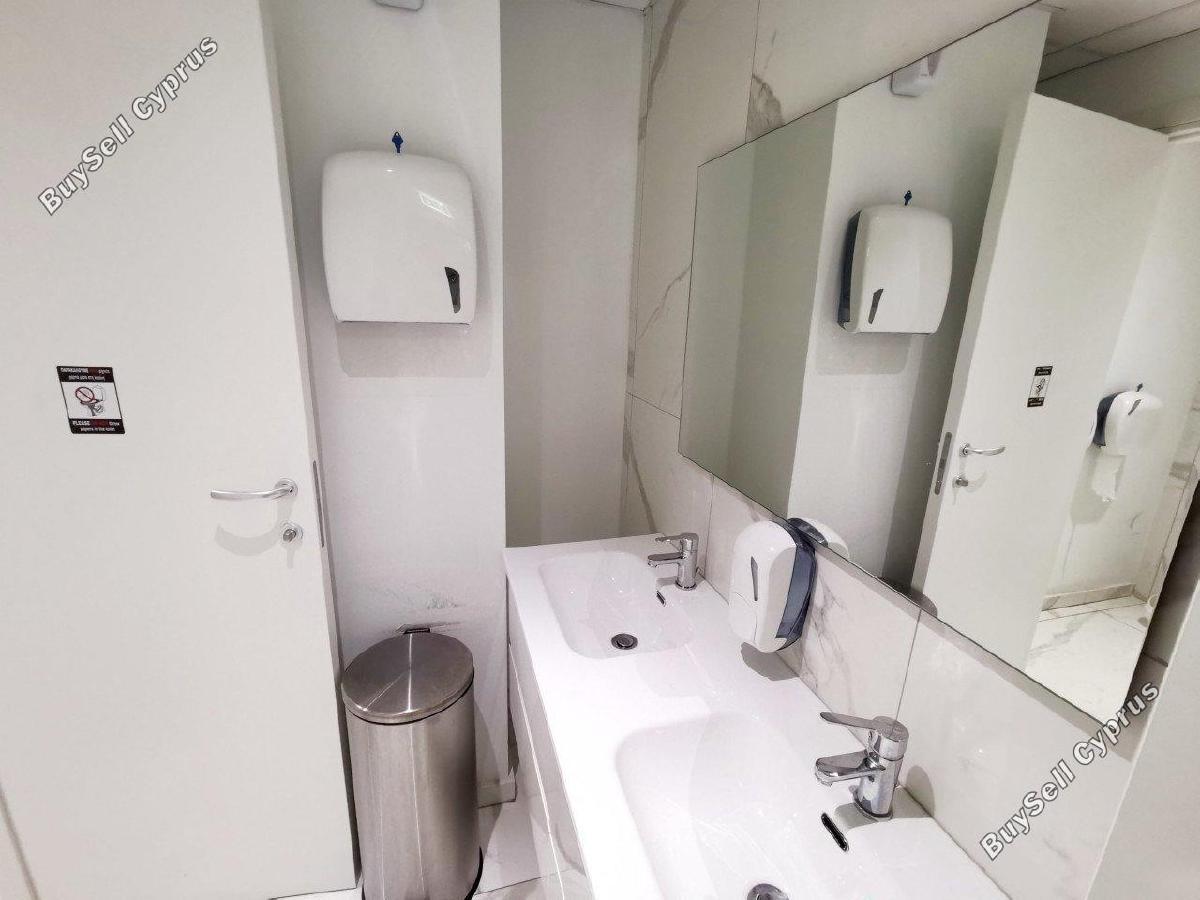 Office to rent in Zakaki, Limassol: https://www.buysellcyprus.com/property-for-rent/limassol/zakaki/office-to-rent-zakaki-limassol-1800309.html (www.buysellcyprus.com)