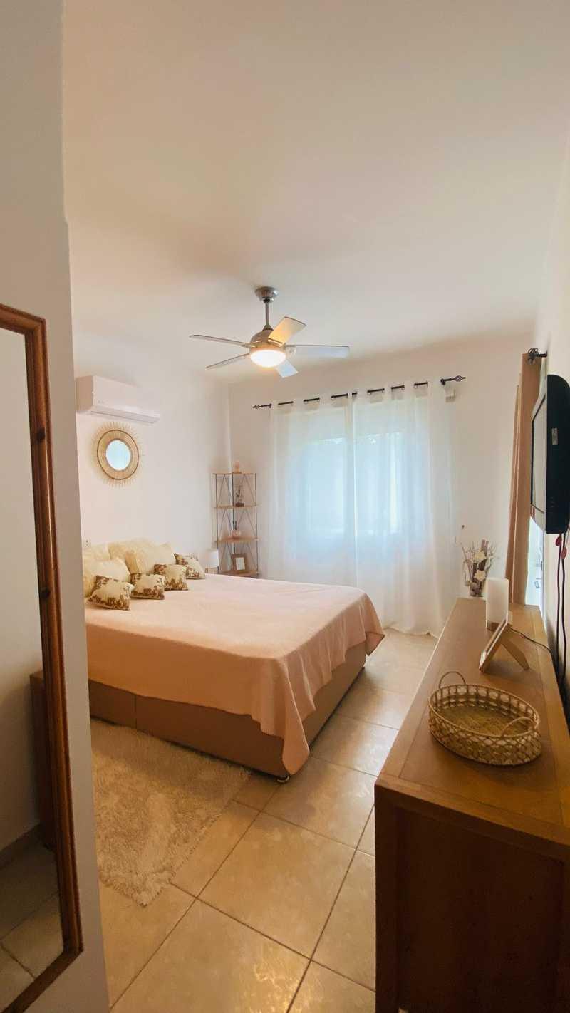 2-bedroom apartment to rent: https://www.bazaraki.com/adv/5765289_2-bedroom-apartment-to-rent (www.bazaraki.com)
