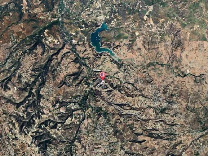 Agricultural land 19399 m²: https://www.bazaraki.com/adv/5796530_agricultural-land-19399-m2 (www.bazaraki.com)