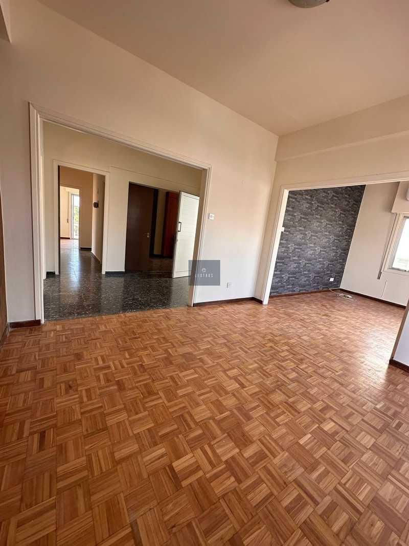 4-bedroom apartment for sale: https://www.bazaraki.com/adv/5766163_4-bedroom-apartment-for-sale (www.bazaraki.com)