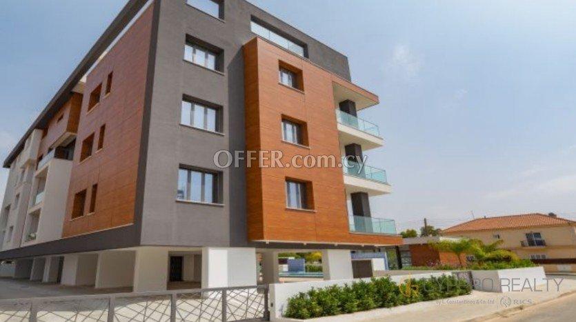 3 Bedroom Penthouse in Dasoudi Area: https://www.offer.com.cy/en/3-bedroom-penthouse-in-dasoudi-area/21-665600/ (www.offer.com.cy)