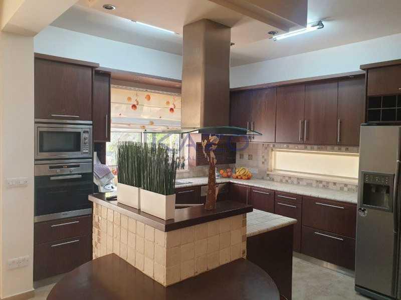 4-bedroom detached house for sale: https://www.bazaraki.com/adv/5791622_4-bedroom-detached-house-for-sale (www.bazaraki.com)