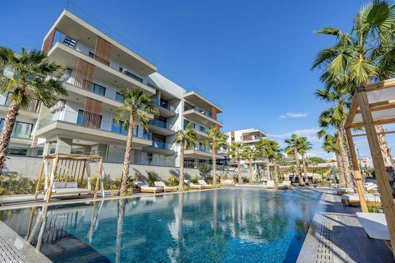 3-bedroom apartment for sale: https://www.bazaraki.com/adv/5787571_3-bedroom-apartment-for-sale (www.bazaraki.com)