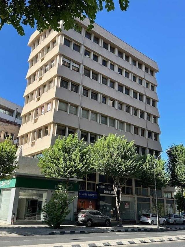 Prime location - office space: https://www.bazaraki.com/adv/5764400_prime-location-office-space (www.bazaraki.com)