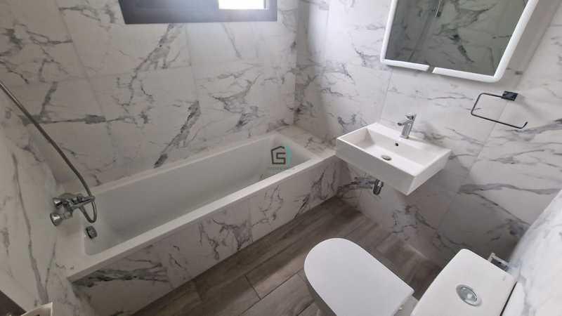 2-bedroom apartment for sale: https://www.bazaraki.com/adv/5795786_2-bedroom-apartment-for-sale (www.bazaraki.com)