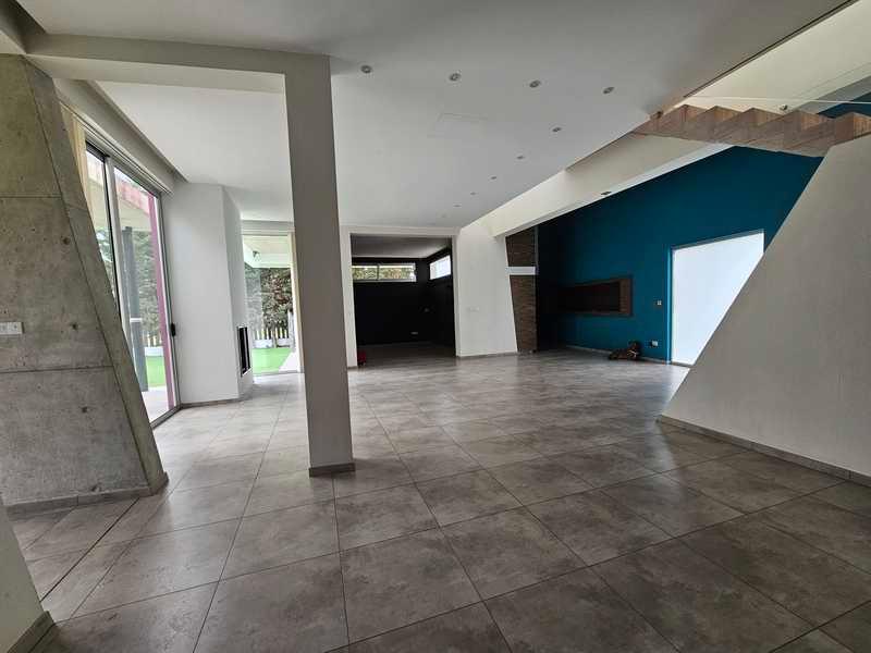 4-bedroom detached house for sale: https://www.bazaraki.com/adv/5797390_6-bedroom-detached-house-for-sale (www.bazaraki.com)