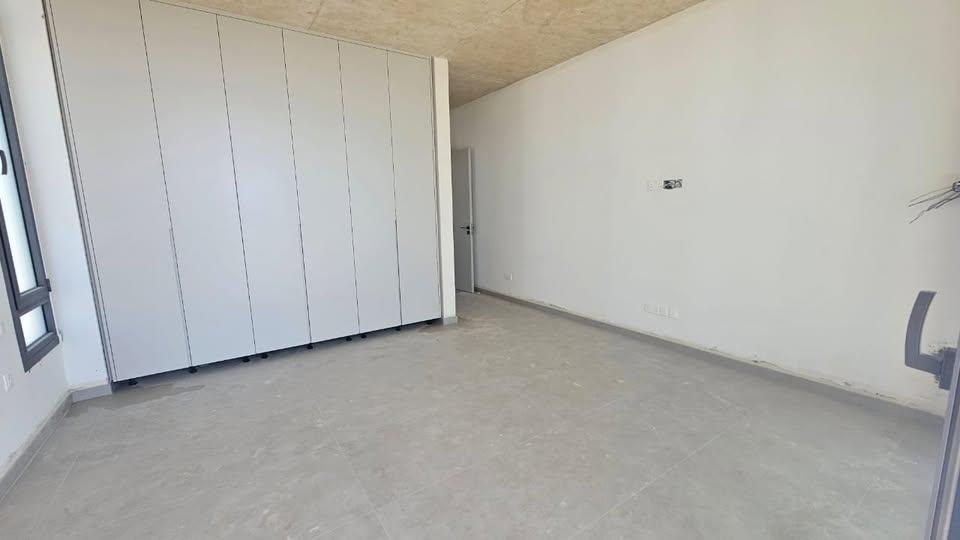 For Sale 3 BR villa with sea view, heated floor(provision)  for SALE in Geroskipou -Delivery 3-4m: https://www.facebook.com/marketplace/item/699122345981800 (www.facebook.com)