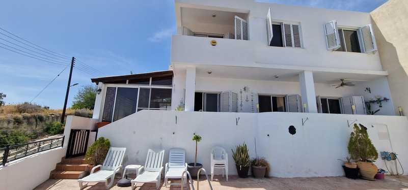 3-bedroom maisonette to rent: https://www.bazaraki.com/adv/5797411_3-bedroom-maisonette-to-rent (www.bazaraki.com)