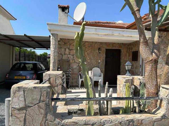3-bedroom semi-detached for sale: https://www.bazaraki.com/adv/5794778_3-bedroom-semi-detached-for-sale (www.bazaraki.com)