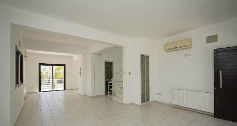 4 bedroom house for sale in Nisou: https://www.facebook.com/marketplace/item/2140911273083648 (www.facebook.com)