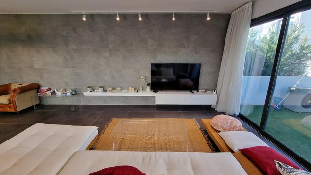 New 3-bedroom villa in Larnaca № 153329: https://dom.com.cy/en/catalog/sale/153329/ (dom.com.cy)