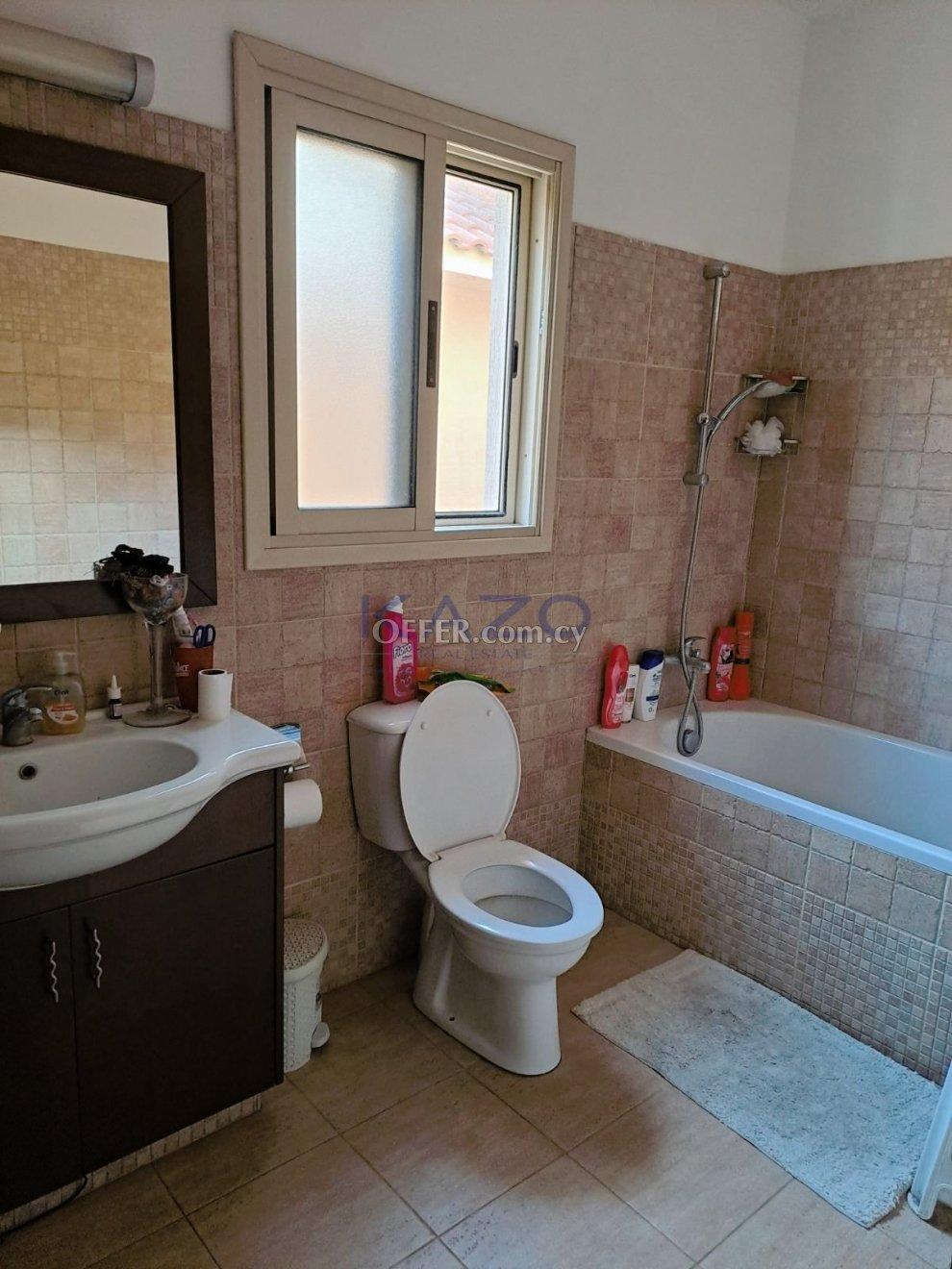 Semi-Detached House in Palodeia, Limassol: https://www.offer.com.cy/en/semi-detached-house-in-palodeia-limassol/21-782235/ (www.offer.com.cy)