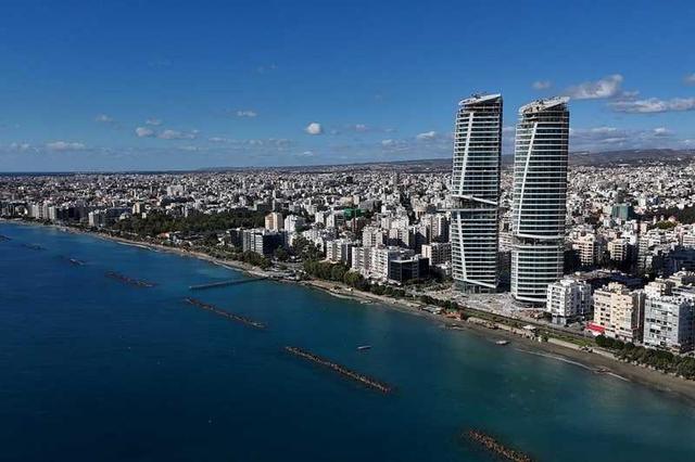 2-bedroom apartment for sale: https://www.bazaraki.com/adv/5788717_2-bedroom-apartment-for-sale (www.bazaraki.com)