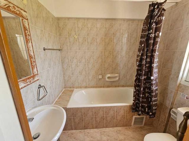 3-bedroom villa to rent: https://www.bazaraki.com/adv/5797194_3-bedroom-villa-to-rent (www.bazaraki.com)