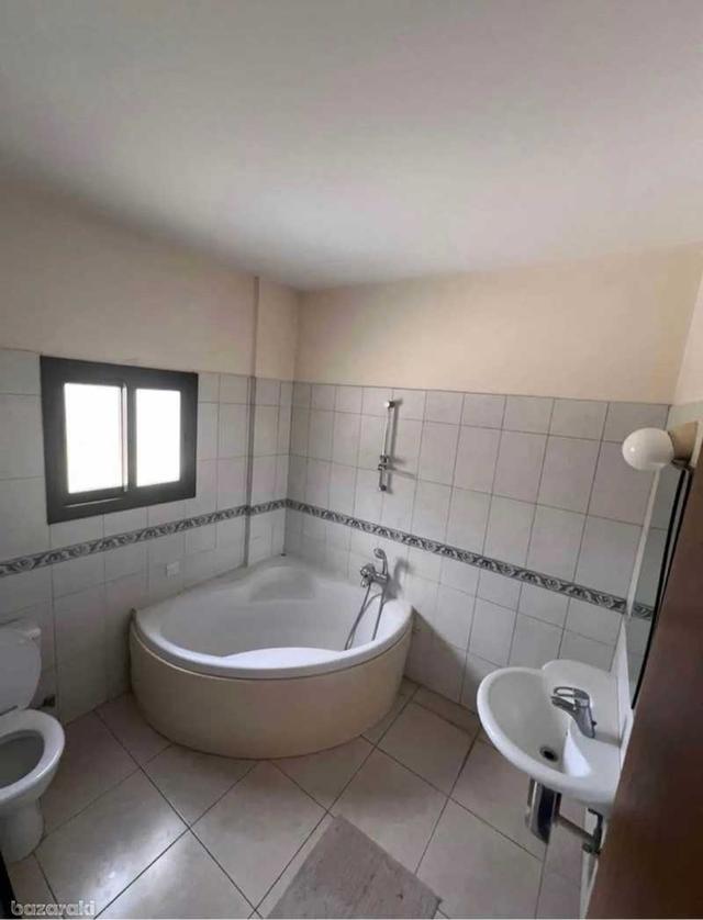 3-bedroom detached house to rent: https://www.bazaraki.com/adv/5789675_3-bedroom-detached-house-to-rent (www.bazaraki.com)