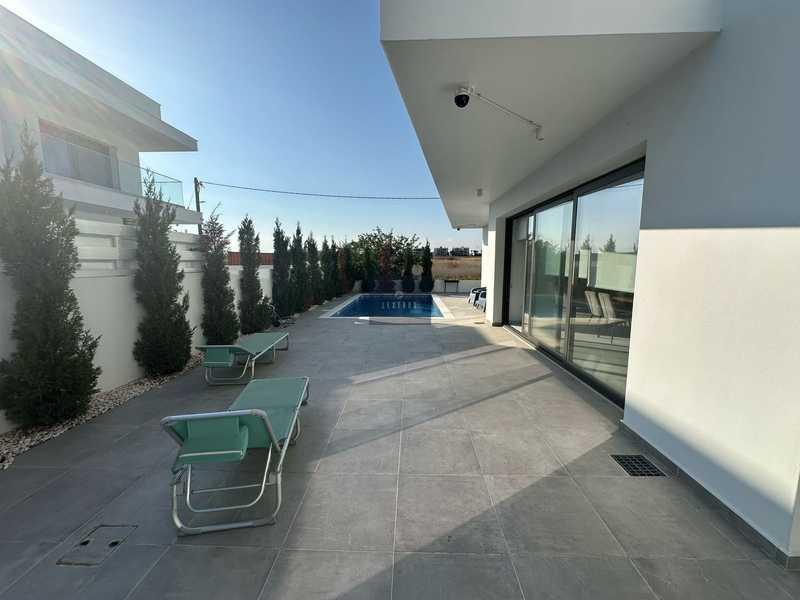 4-bedroom detached house to rent: https://www.bazaraki.com/adv/5791321_4-bedroom-detached-house-to-rent (www.bazaraki.com)