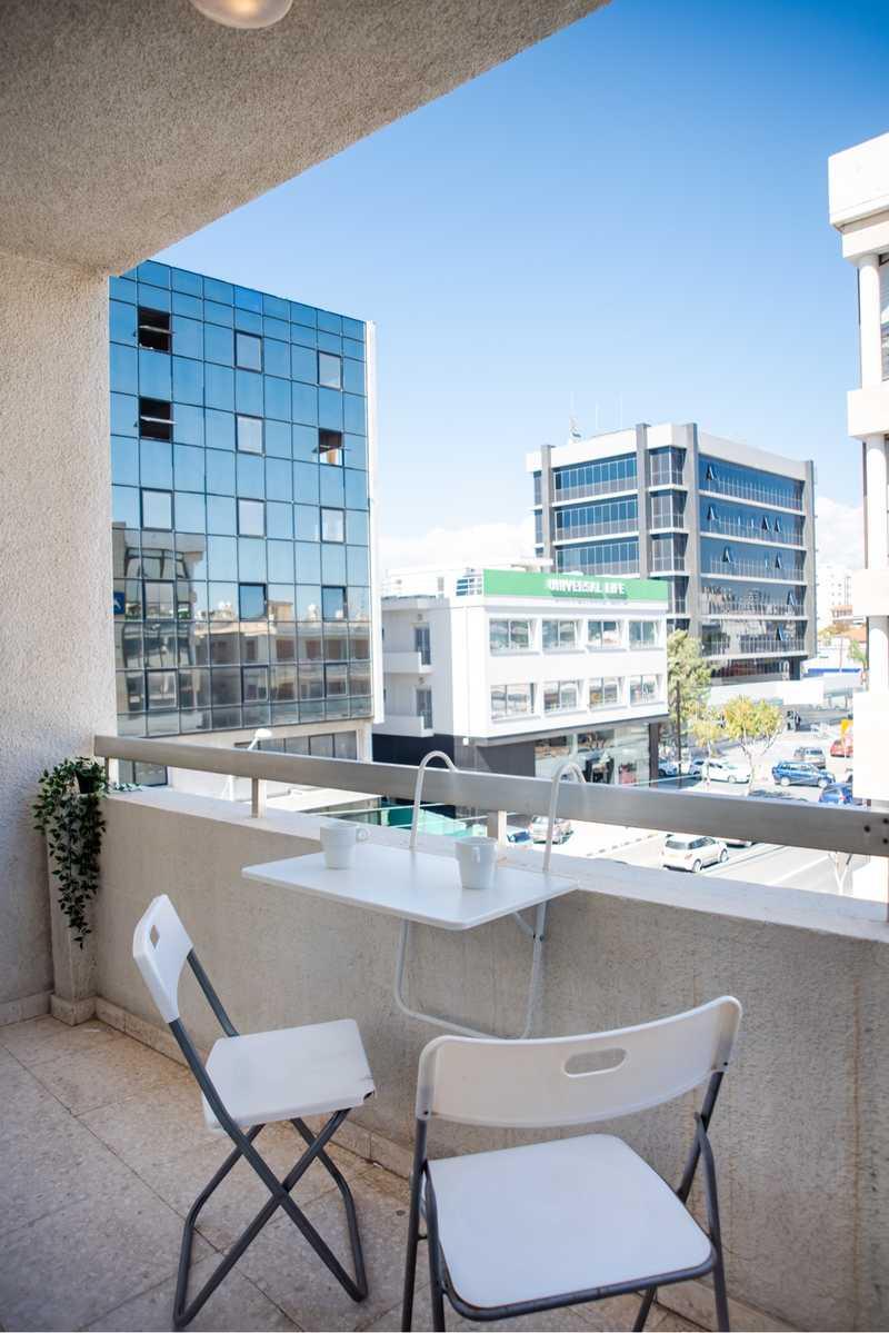 Very spacious studio flat in center limassol: https://www.bazaraki.com/adv/5766191_very-spacious-studio-flat-in-center-limassol (www.bazaraki.com)