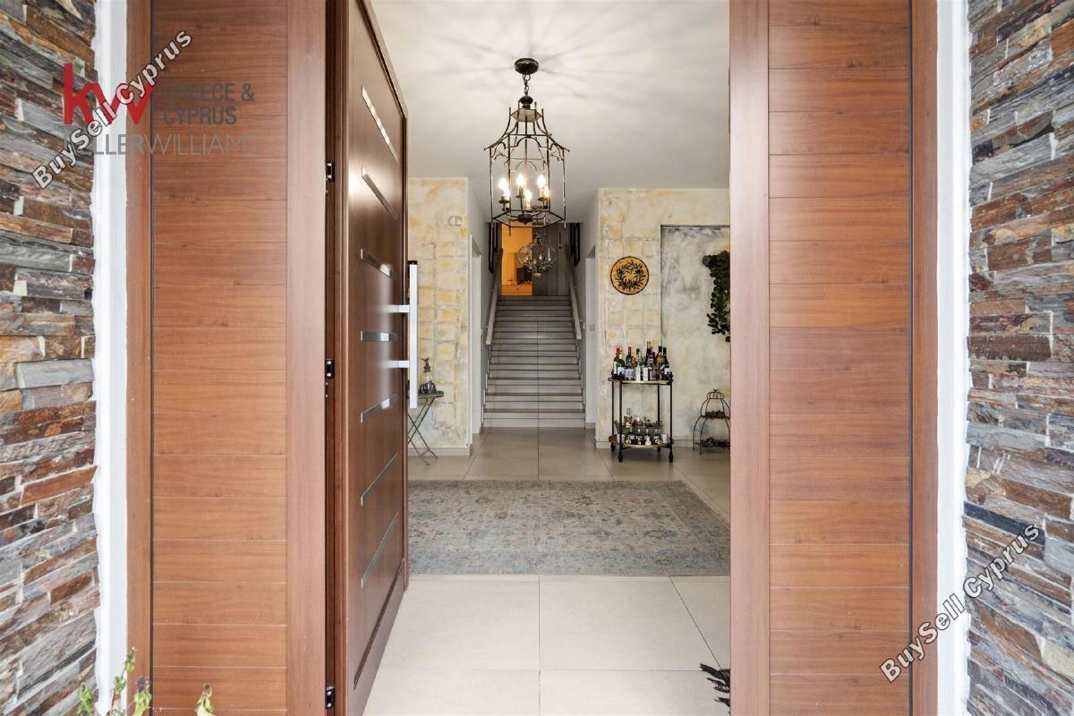 7 Bedroom Detached house for sale in Aglantzia, Nicosia: https://www.buysellcyprus.com/property-for-sale/nicosia/aglantzia/7-bed-detached-house-for-sale-aglantzia-nicosia-1758861.html (www.buysellcyprus.com)