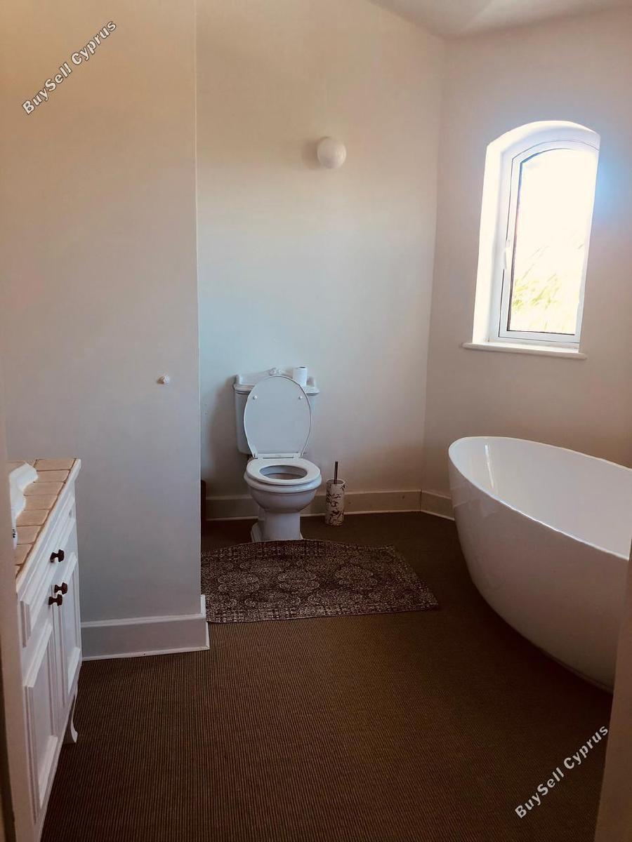 4 Bedroom Detached house to rent in Pervolia, Larnaca: https://www.buysellcyprus.com/property-for-rent/larnaca/pervolia/4-bed-detached-house-to-rent-pervolia-larnaca-1801028.html (www.buysellcyprus.com)
