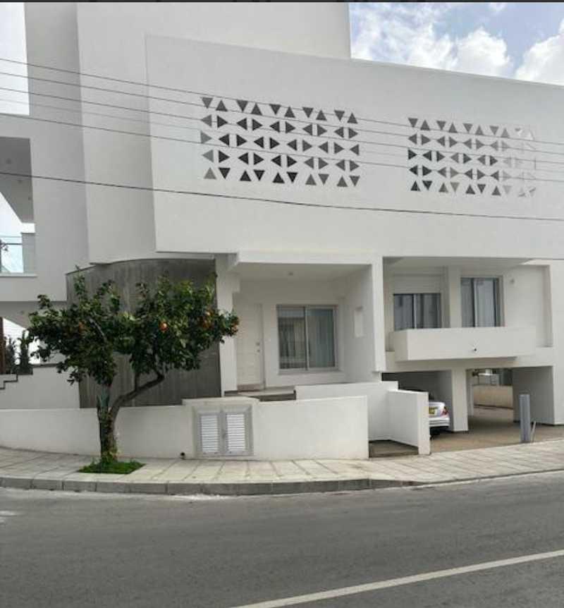 3-bedroom apartment to rent: https://www.bazaraki.com/adv/5795495_3-bedroom-apartment-to-rent (www.bazaraki.com)