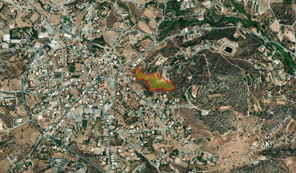 7,860 SQM Land for sale in Parekklisia, Limassol: https://www.buysellcyprus.com/property-for-sale/limassol/parekklisia/land-for-sale-parekklisia-limassol-1796872.html (www.buysellcyprus.com)