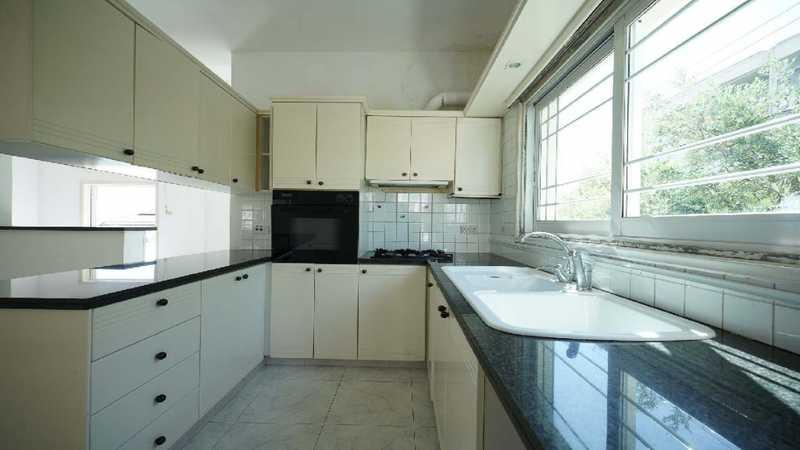 3-bedroom apartment for sale: https://www.bazaraki.com/adv/5792226_3-bedroom-apartment-for-sale (www.bazaraki.com)