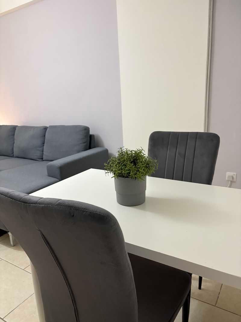 1-bedroom apartment to rent: https://www.bazaraki.com/adv/5794139_1-bedroom-apartment-to-rent (www.bazaraki.com)