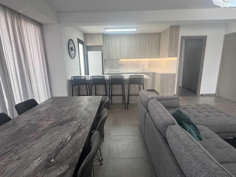 2-bedroom apartment to rent: https://www.bazaraki.com/adv/5794416_2-bedroom-apartment-to-rent (www.bazaraki.com)