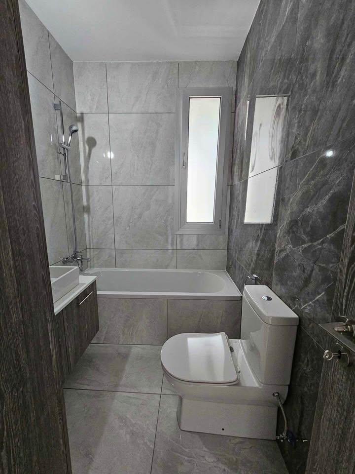 For Rent: Modern new 2 bedroom apartment - fully furnished: https://www.facebook.com/marketplace/item/1268120618275760 (www.facebook.com)