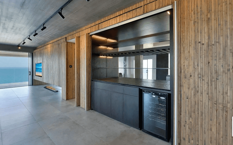 2-bedroom apartment to rent: https://www.bazaraki.com/adv/5797114_2-bedroom-apartment-to-rent (www.bazaraki.com)