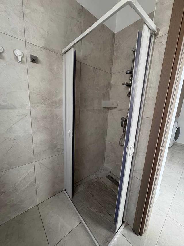 2-bedroom apartment to rent: https://www.bazaraki.com/adv/5786307_2-bedroom-apartment-to-rent (www.bazaraki.com)