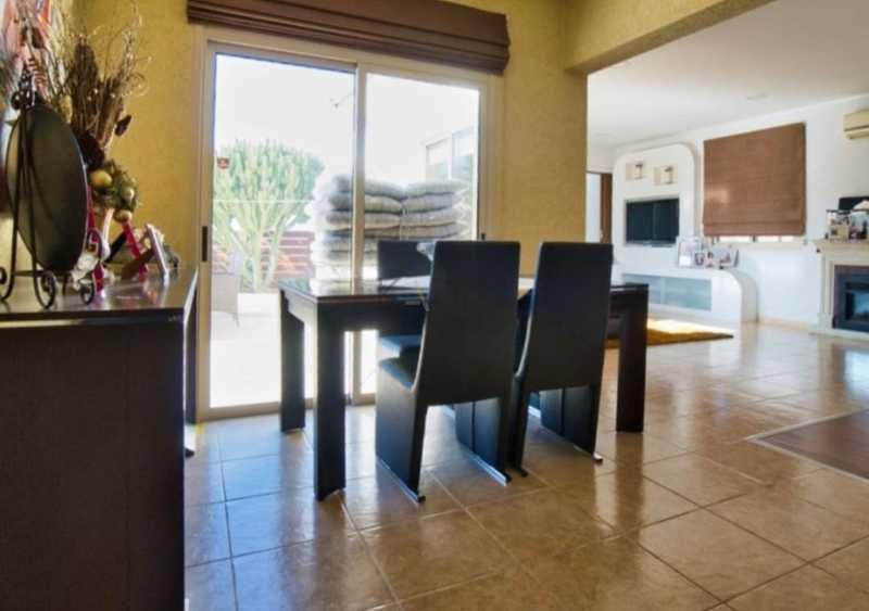 3-bedroom villa for sale: https://www.bazaraki.com/adv/5787037_3-bedroom-villa-for-sale (www.bazaraki.com)