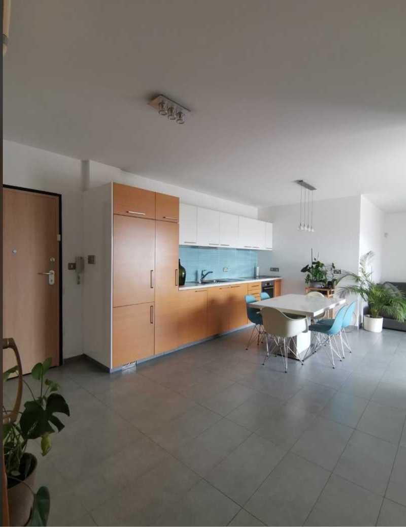 2-bedroom apartment to rent: https://www.bazaraki.com/adv/5794390_2-bedroom-apartment-to-rent (www.bazaraki.com)