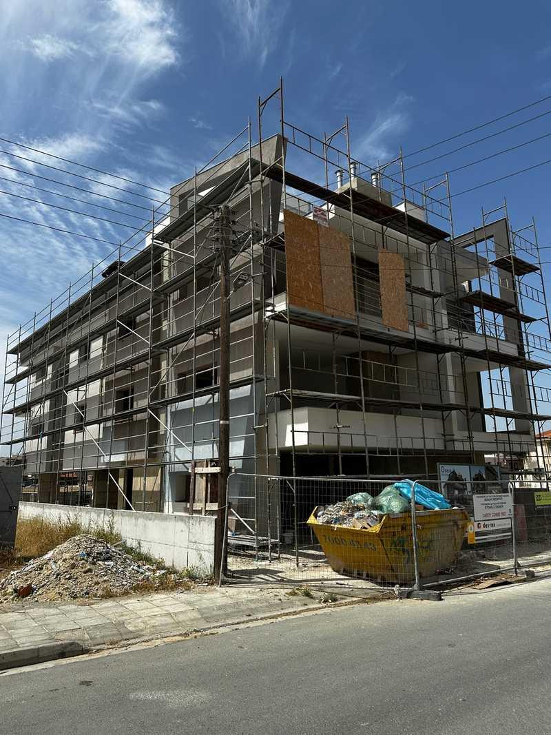 2-bedroom apartment for sale: https://www.bazaraki.com/adv/5795735_2-bedroom-apartment-for-sale (www.bazaraki.com)