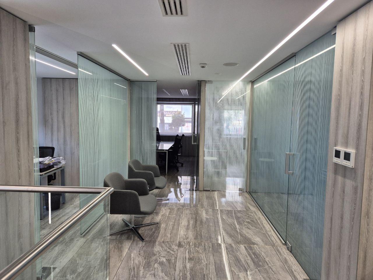 Office in Limassol №153615: https://dom.com.cy/en/catalog/rent/153615/ (dom.com.cy)