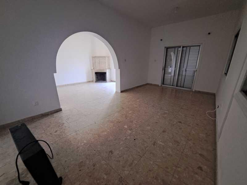 3-bedroom detached house to rent: https://www.bazaraki.com/adv/5786947_3-bedroom-detached-house-to-rent (www.bazaraki.com)