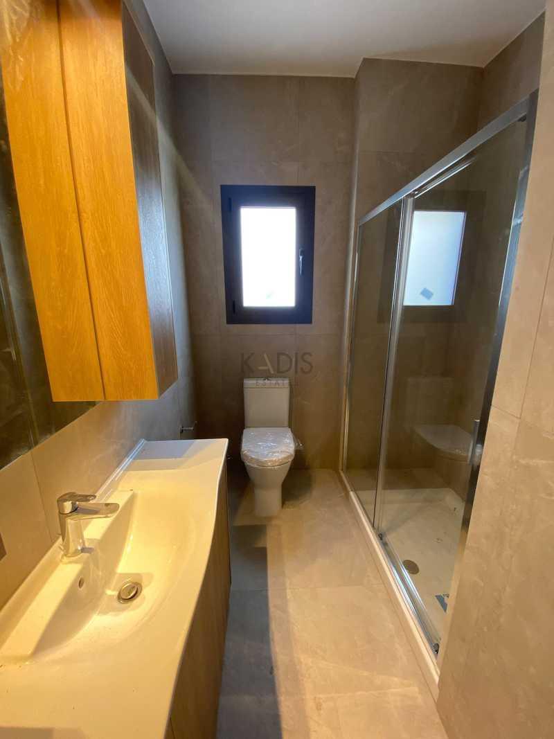3-bedroom apartment to rent: https://www.bazaraki.com/adv/5786333_3-bedroom-apartment-to-rent (www.bazaraki.com)