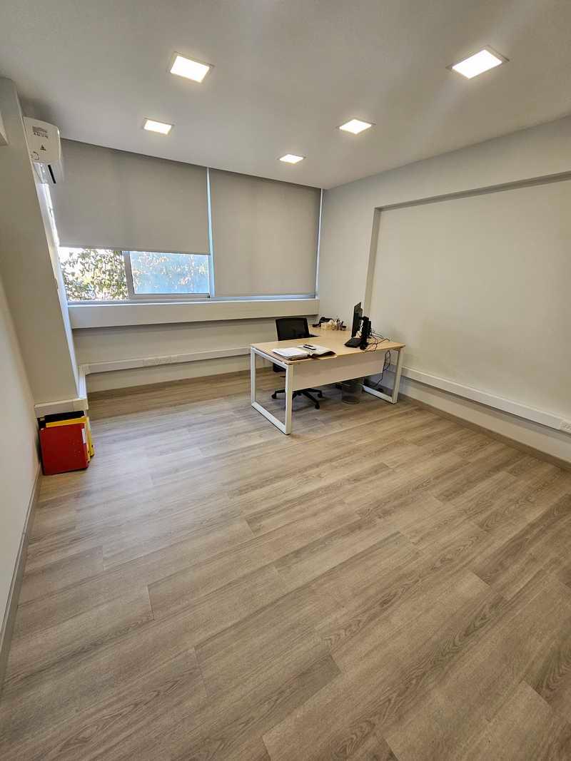 Modern, fully-furnished office space,85sq.m stassandrou street: https://www.bazaraki.com/adv/5796776_modern-fully-furnished-office-space-85sq-m-stassandrou-street (www.bazaraki.com)