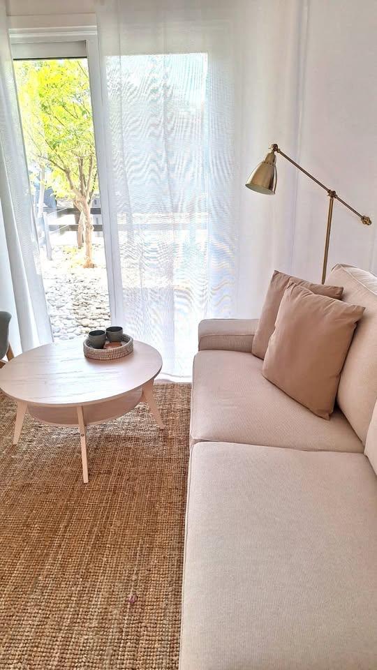 2 Beds 2 Baths House: https://www.facebook.com/marketplace/item/1622845761757857 (www.facebook.com)
