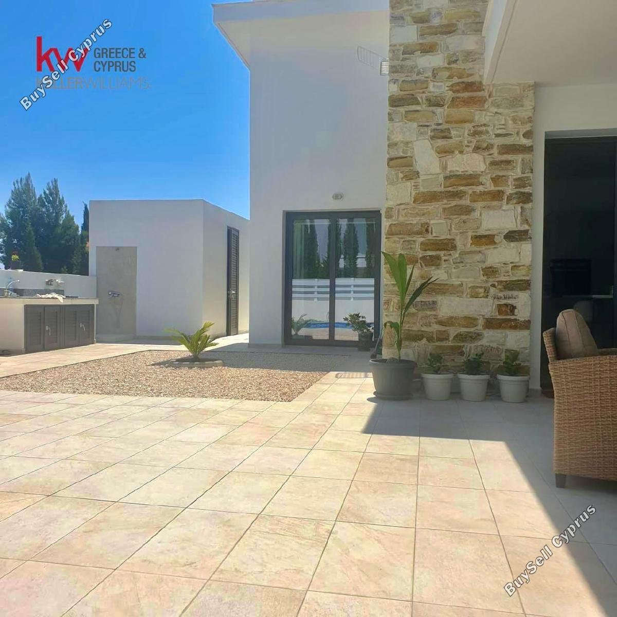 4 Bedroom Detached house to rent in Livadia Larnacas, Larnaca: https://www.buysellcyprus.com/property-for-rent/larnaca/livadia-larnacas/4-bed-detached-house-to-rent-livadia-larnacas-larnaca-1795480.html (www.buysellcyprus.com)