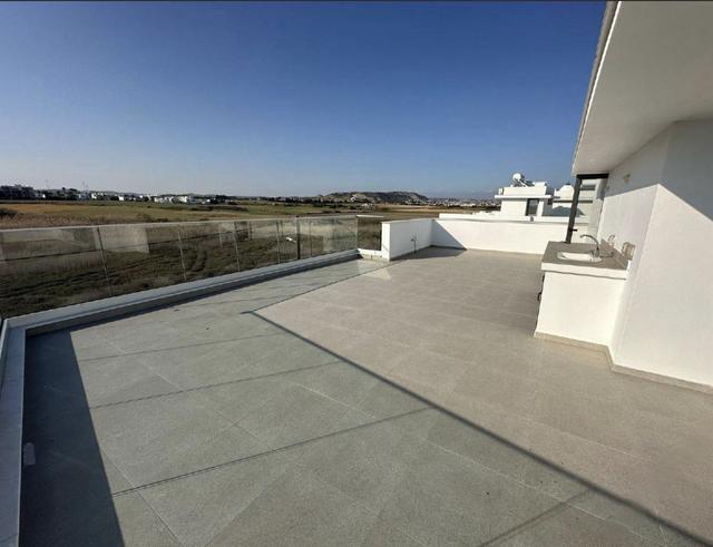 4-bedroom villa in Larnaca №153999: https://dom.com.cy/en/catalog/rent/153999/ (dom.com.cy)