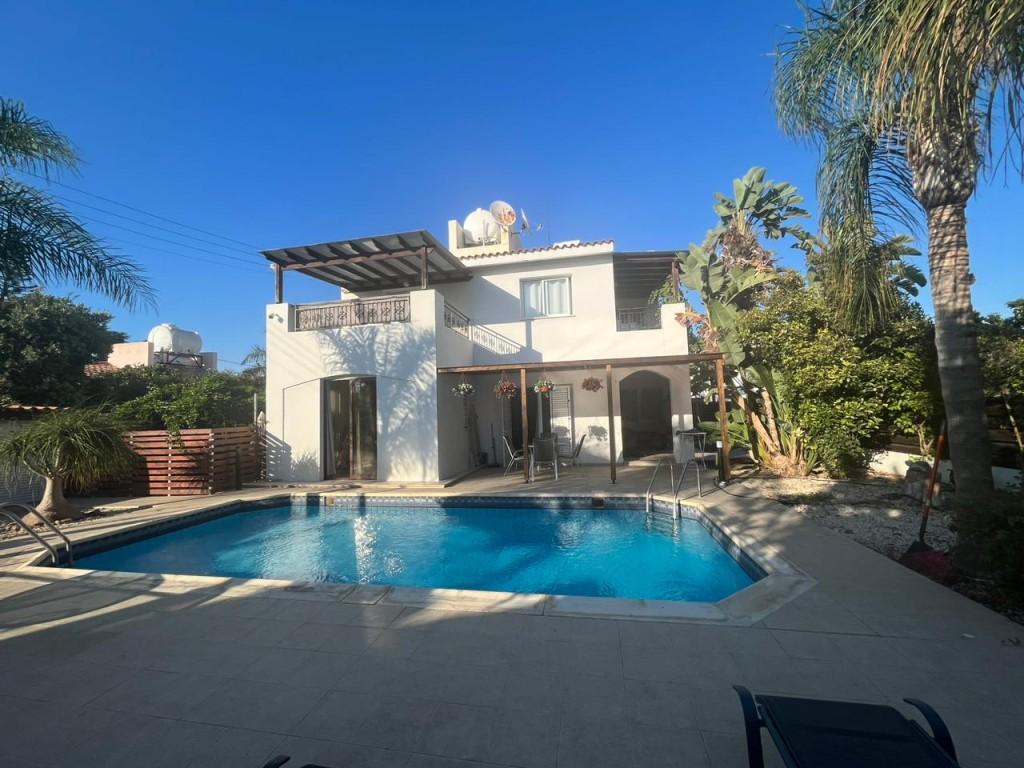 4 Bedroom Detached House For Sale: https://www.zyprus.com/property/39392/4-bedrooms-house-detached-house-in-emba-paphos (www.zyprus.com)