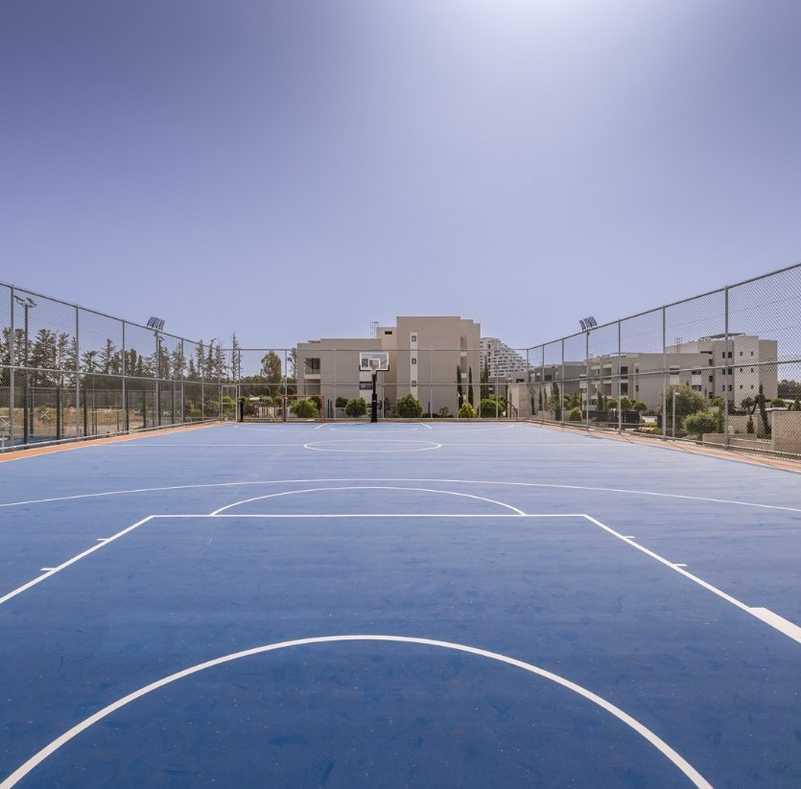 1-bedroom apartment to rent: https://www.bazaraki.com/adv/5786963_1-bedroom-apartment-to-rent (www.bazaraki.com)