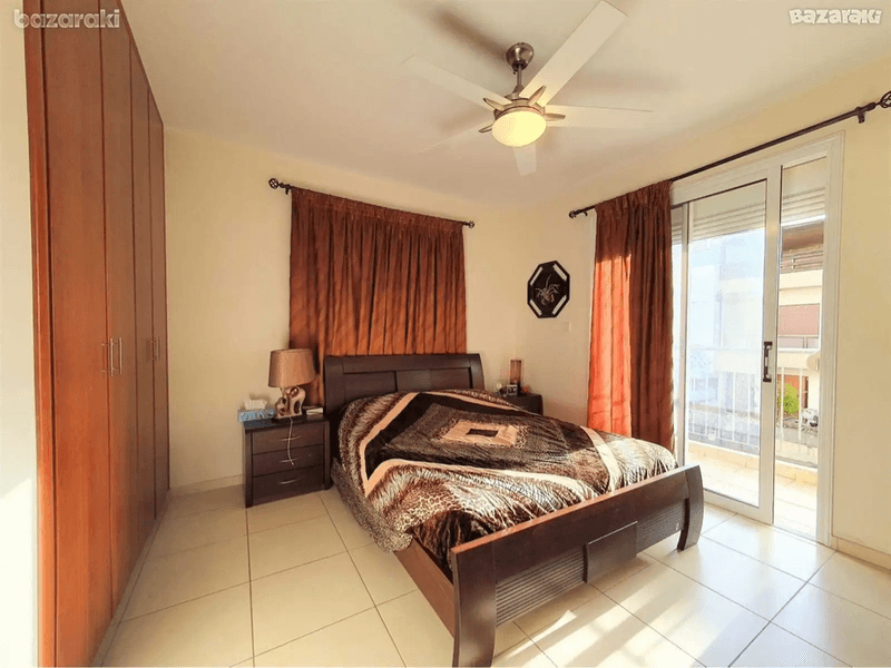 3-bedroom apartment to rent: https://www.bazaraki.com/adv/5795160_3-bedroom-apartment-to-rent (www.bazaraki.com)