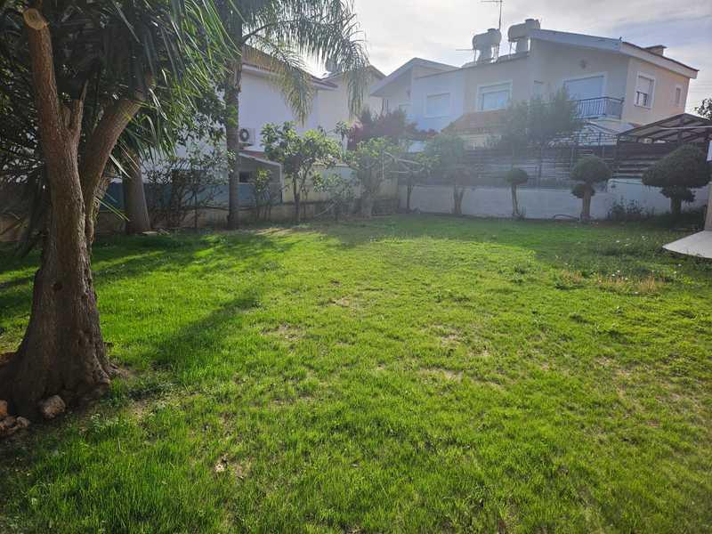 4-bedroom detached house to rent: https://www.bazaraki.com/adv/5786553_4-bedroom-detached-house-to-rent (www.bazaraki.com)