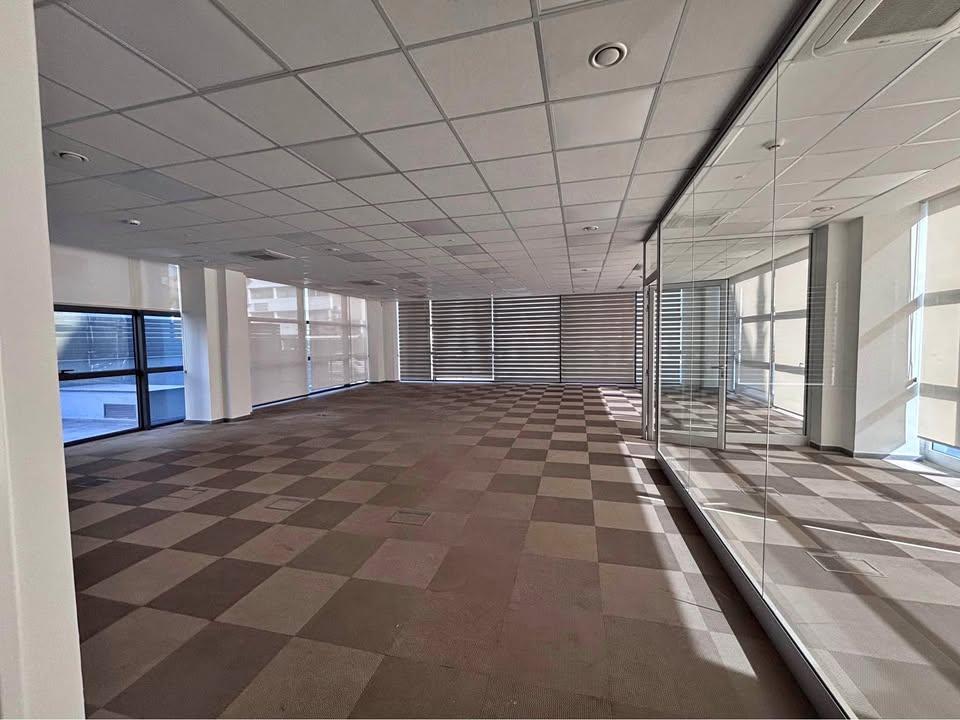 Office in Glastonos, prime location: https://www.facebook.com/marketplace/item/520568101118992 (www.facebook.com)
